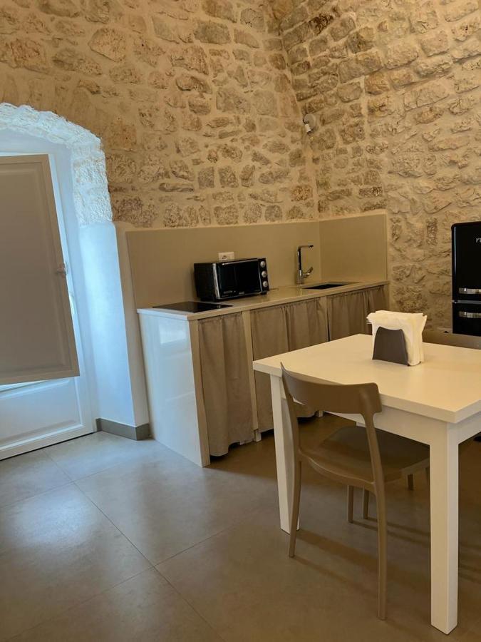Luxury Room Cassese Ceglie Messapica Exteriör bild